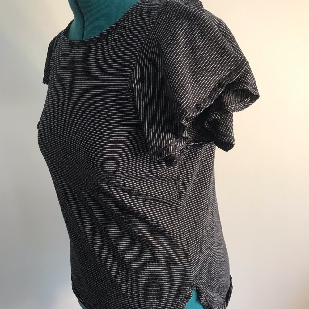 Short sleeve striped shirt - Picture 2 of 4